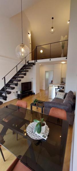 Deluxe Apartment Kristian whit a private parking